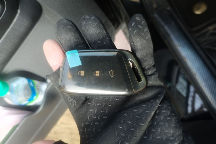 宝骏KiWi EV 2021款 艺术家 磷酸铁锂中控内饰11