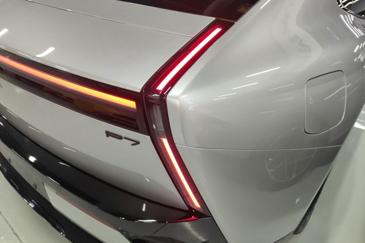 小鹏P7 2025款 702 长续航 Ultra车身外观6006