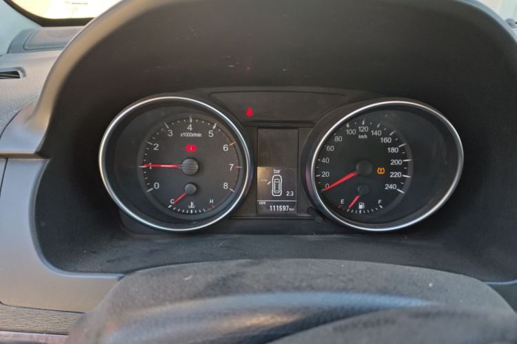 哈弗H6 2015款 运动版 1.5T 手动四驱精英型中控内饰14