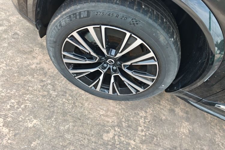 沃尔沃XC90新能源 2024款 T8 智尊豪华版 7座车身外观6007