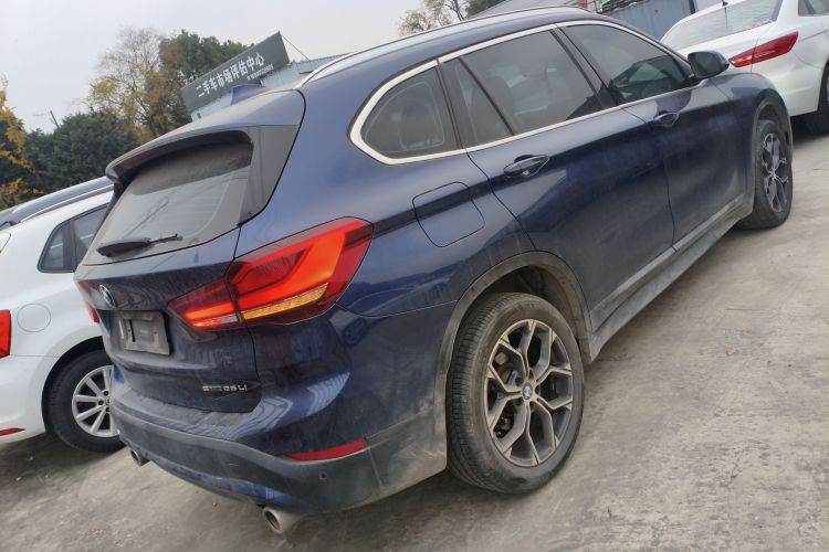 宝马X1 2020款 sDrive25Li 领先型车身外观7