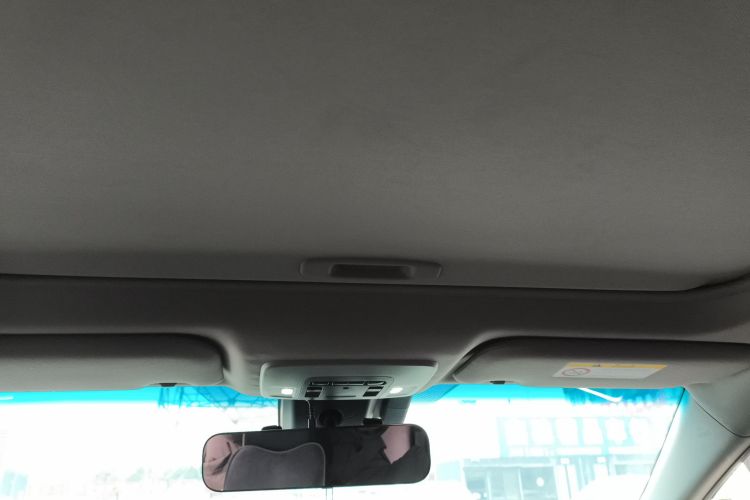 丰田 凯美瑞 2019款 2.0G 豪华版 国VI局部细节22