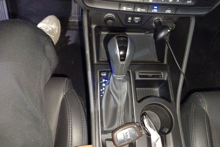 现代 途胜 2015款 1.6T 双离合两驱智能型局部细节18