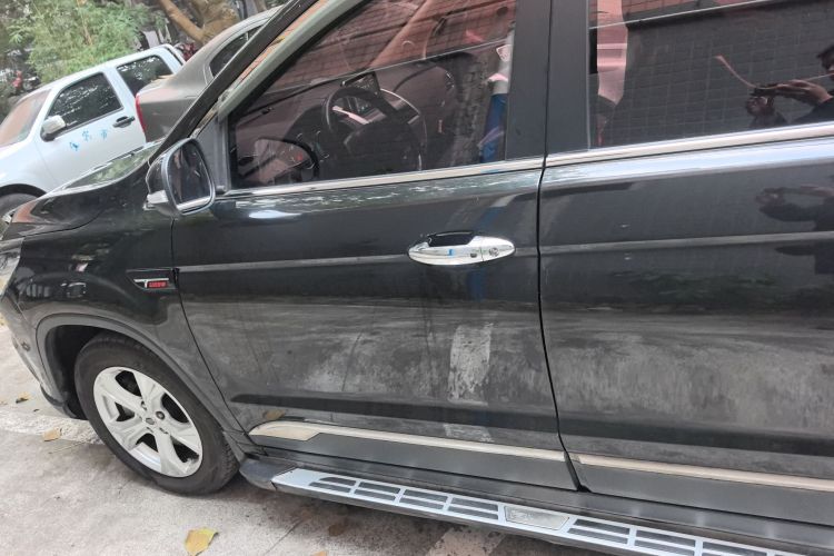 比速汽车 比速T5 2017款 1.5T 手动豪华型车身外观4