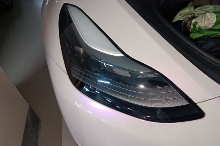 特斯拉 Model Y 2022款 后轮驱动版车身外观6006