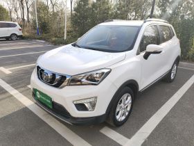 长安CS15 2017款 1.5L 自动豪华天窗版