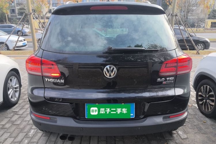 大众 Tiguan 2016款 2.0TSI 四驱标准型车身外观6