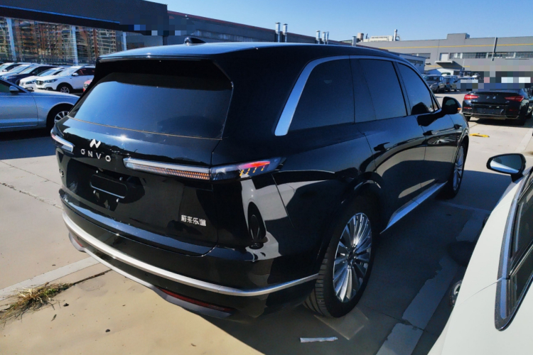 乐道L90 2025款 Max 六座版车身外观7