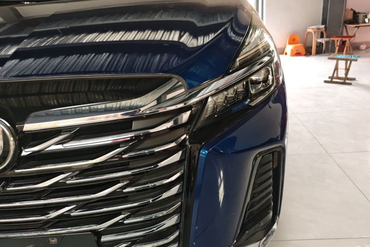 别克GL8 2023款 陆上公务舱 智慧尊贵型局部细节36