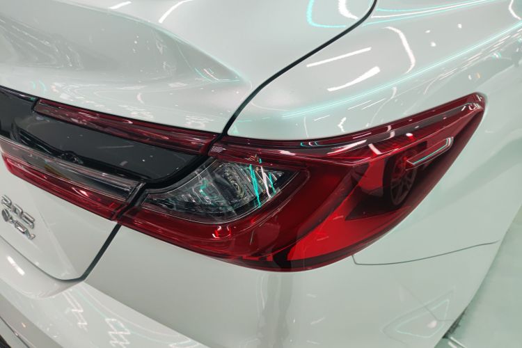 丰田 凯美瑞 2024款 双擎 2.0HXS 运动Plus版车身外观6006