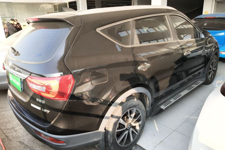 东风风光 风光580 2017款 1.5T 手动豪华型车身外观7