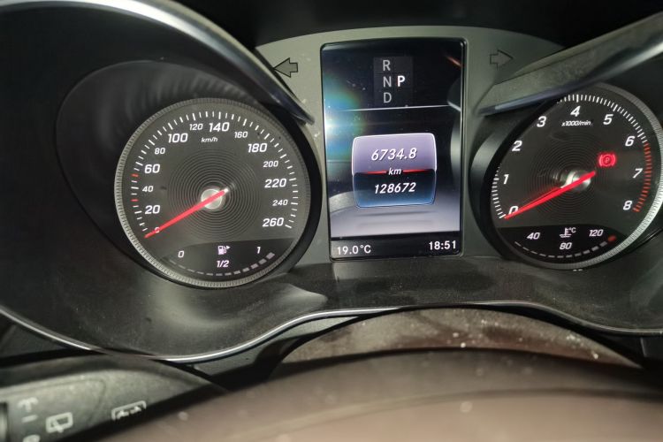 奔驰GLC 2016款 GLC 200 4MATIC中控内饰15