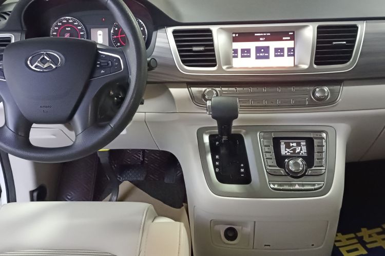 上汽大通MAXUS 大通G10 2018款 PLUS 2.0T 自动智享版中控内饰16