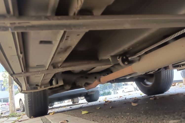 汉腾汽车 汉腾X7 2016款 1.5T 手动尊享型局部细节9001