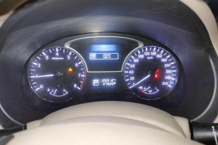 日产 天籁 2013款 2.5L XL领先版中控内饰14