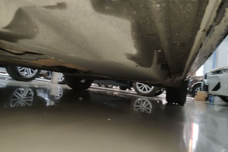 奥迪Q5L 2018款 45 TFSI 尊享时尚型 国VI局部细节9002