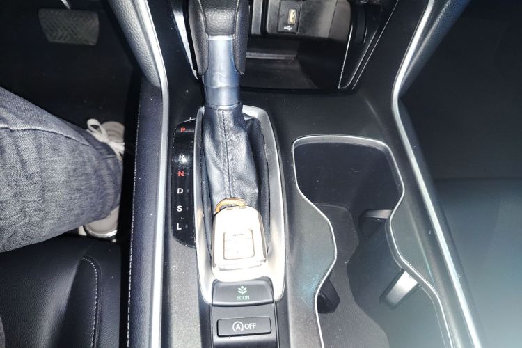 本田 雅阁 2018款 260TURBO 精英版 国VI局部细节18