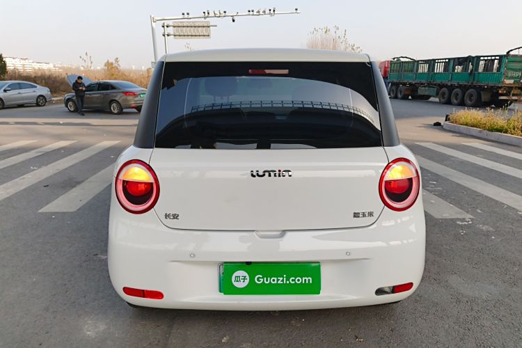 长安启源 长安Lumin 2023款 205km 香沁款车身外观6