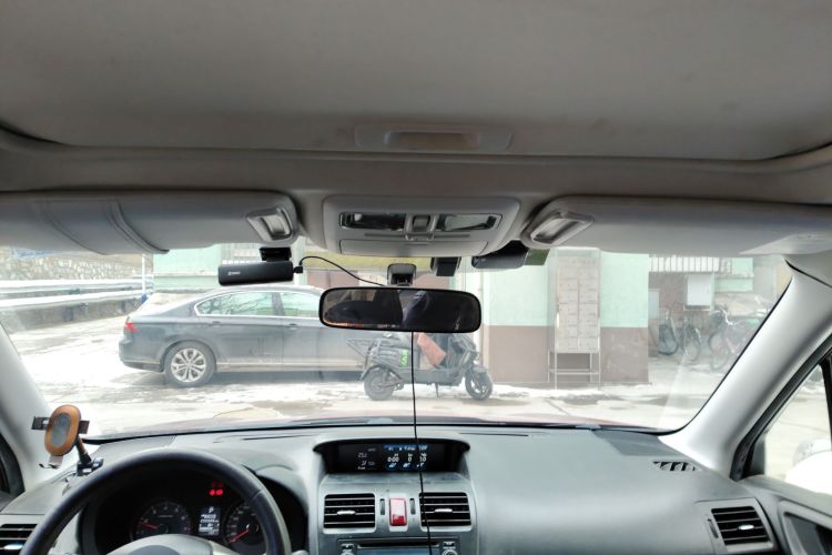 斯巴鲁 森林人 2013款 2.5i 自动豪华版局部细节22