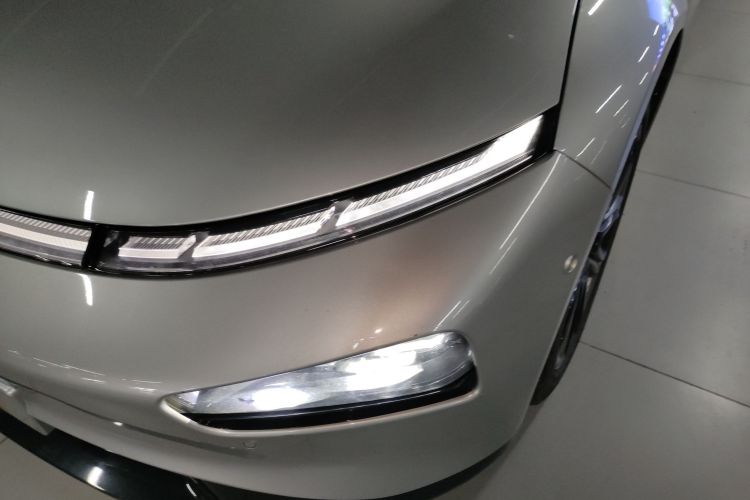 小鹏P7 2020款 670N局部细节36