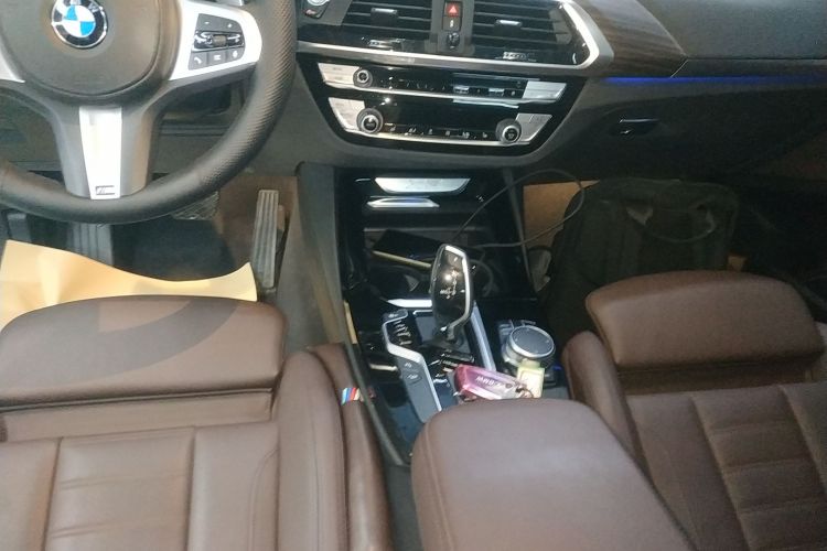 宝马X3 2021款 改款 xDrive28i M运动套装中控内饰18