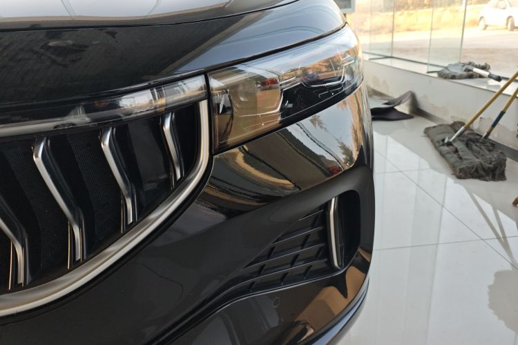 岚图汽车 岚图FREE 2021款 四驱标准增程版局部细节36