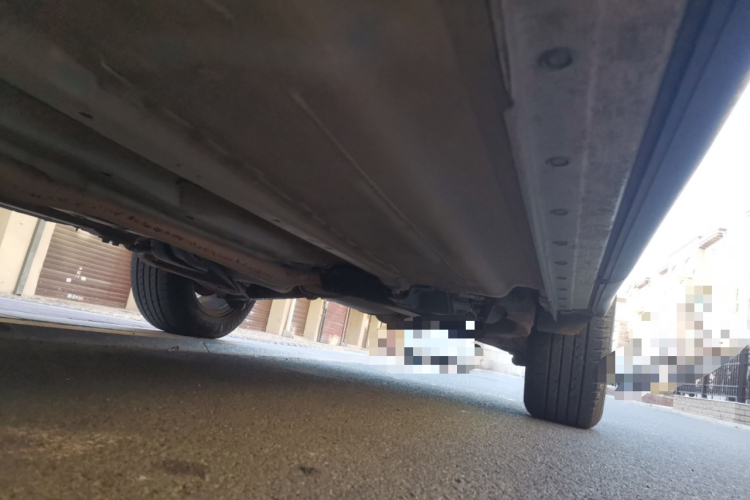 日产 奇骏 2012款 2.5L CVT豪华版 4WD局部细节9004