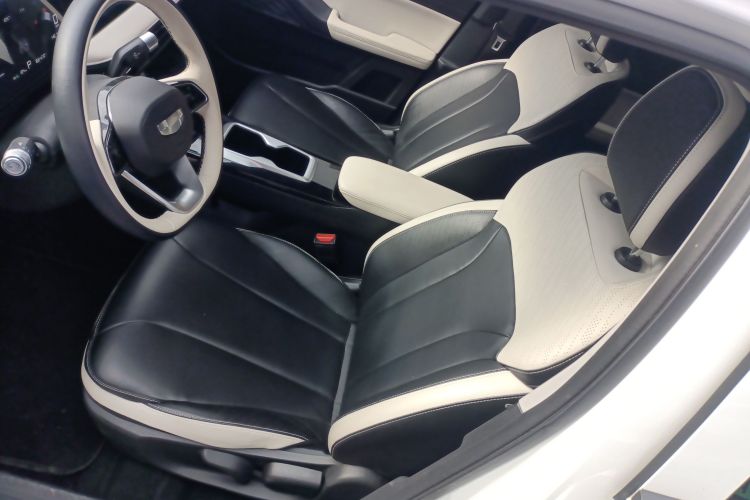 吉利几何E萤火虫 2024款 401km 萤光局部细节19