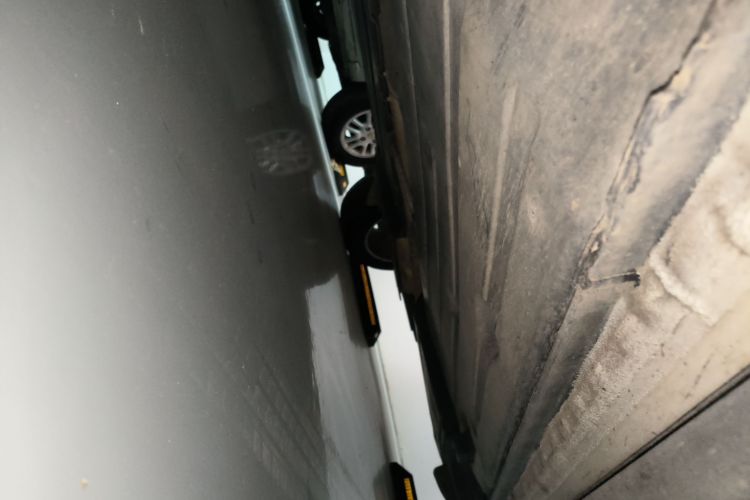 领克01 2017款 2.0T 两驱型版局部细节9004