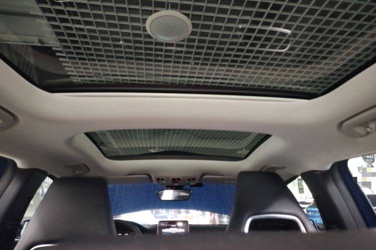 奔驰GLA 2019款 GLA 200 时尚型中控内饰22