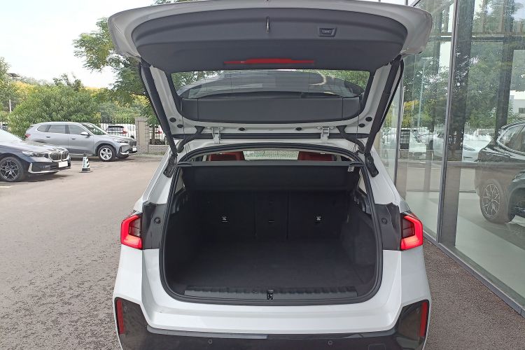 宝马X1 2024款 sDrive25Li M运动套装中控内饰23