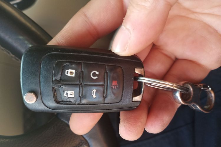 别克GL8 2014款 3.0L XT豪华商务旗舰版中控内饰11