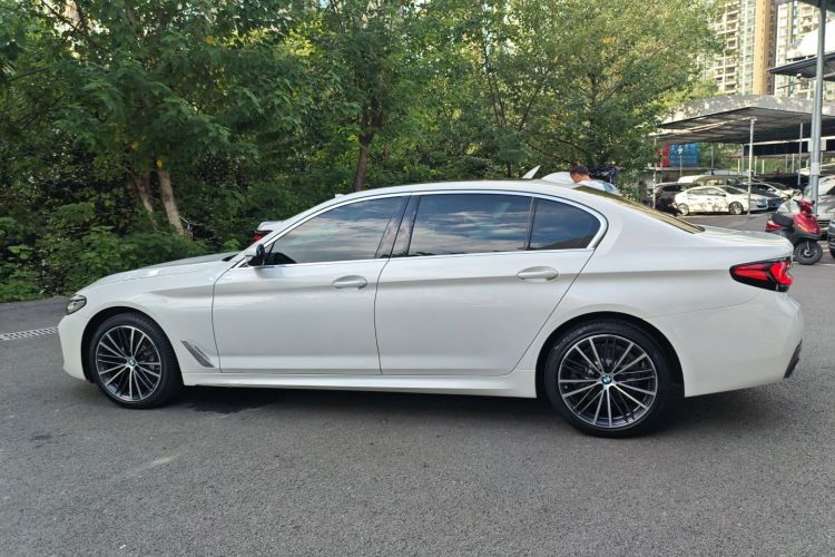 宝马5系 2021款 改款 530Li 领先型 M运动套装车身外观6003