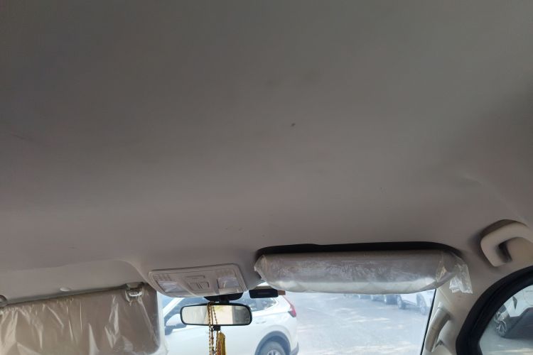 BAW北汽制造 锐胜王牌M7 2023款 2.0L 长轴行政版 9座中控内饰22