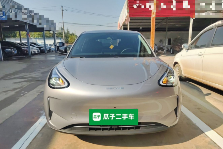 吉利银河 星愿 2025款 310km 梦想版车身外观2