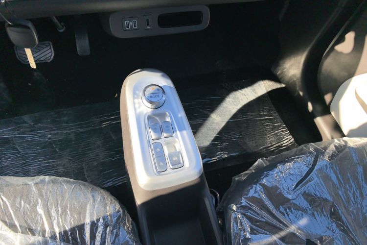 长安启源 长安Lumin 2026款 宝藏版 205km 酷爱米 宁德中控内饰18