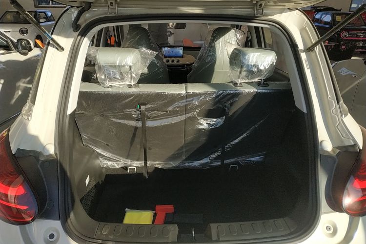 五菱汽车 五菱缤果 2024款 333km 悦享款局部细节23