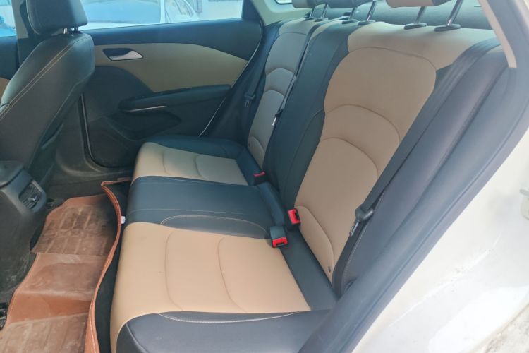 雪佛兰 科鲁泽 2022款 320 自动悦享天窗版中控内饰21