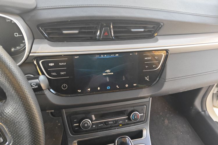 吉利汽车 帝豪 2018款 1.5L CVT向上互联版局部细节16