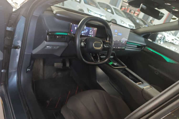 领克07 2024款 EM-P 126长续航 Ultra中控内饰20