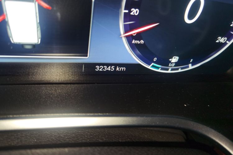 北京BJ40 2020款 2.0T 自动四驱城市猎人版侠客型中控内饰15