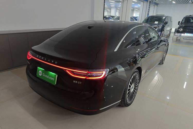 鸿蒙智行 享界S9 2025款 增程 Ultra车身外观6002