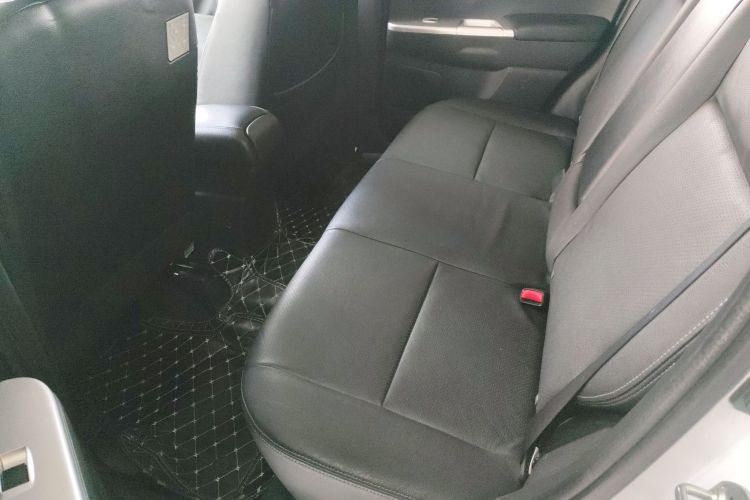 三菱 劲炫ASX 2018款 2.0L CVT两驱尊享版中控内饰7004