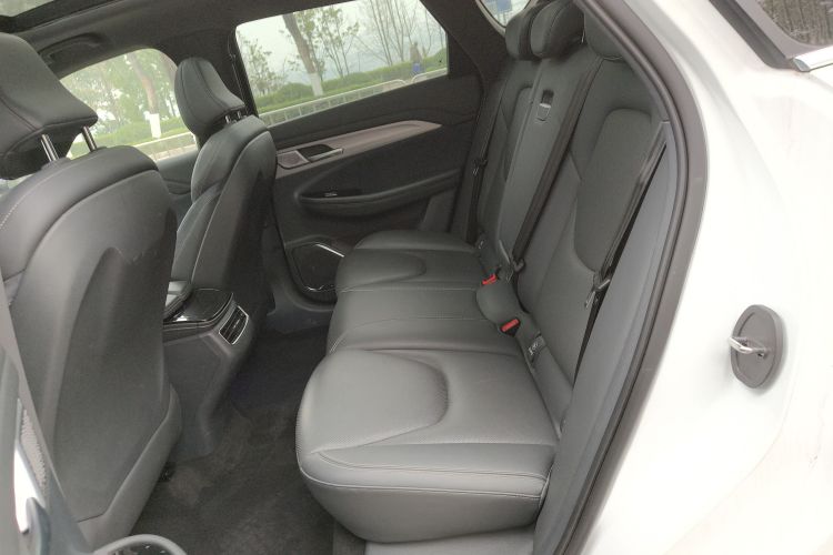 ARCFOX极狐 极狐 阿尔法T(ARCFOX αT) 2022款 653S 160kW中控内饰21