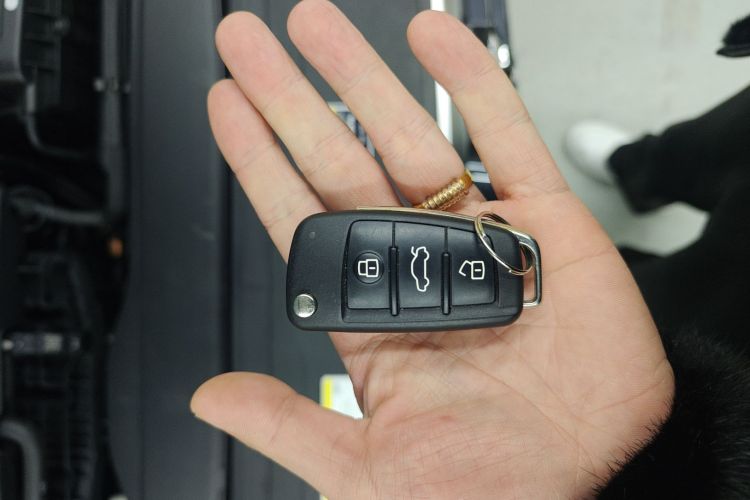 奥迪Q3 2020款 45 TFSI quattro 时尚动感型中控内饰11