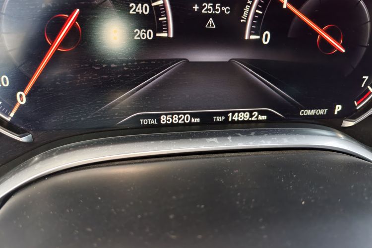 宝马7系 2018款 740Li 领先型 M运动套装中控内饰15