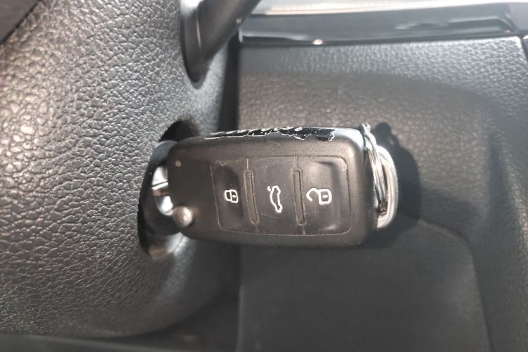 大众 宝来 2018款 1.5L 自动舒适型中控内饰7001