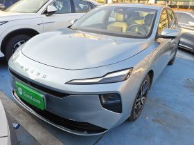 荣威D6 2025款 520km 智享版