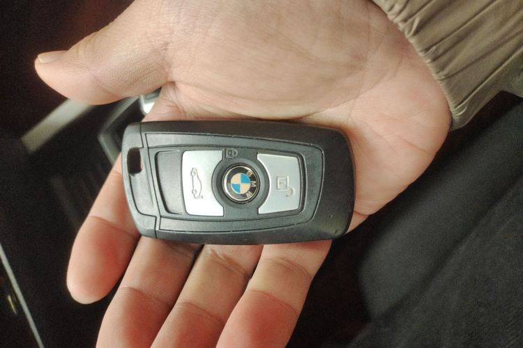 宝马1系(进口) 2018款 118i 领先型中控内饰7001