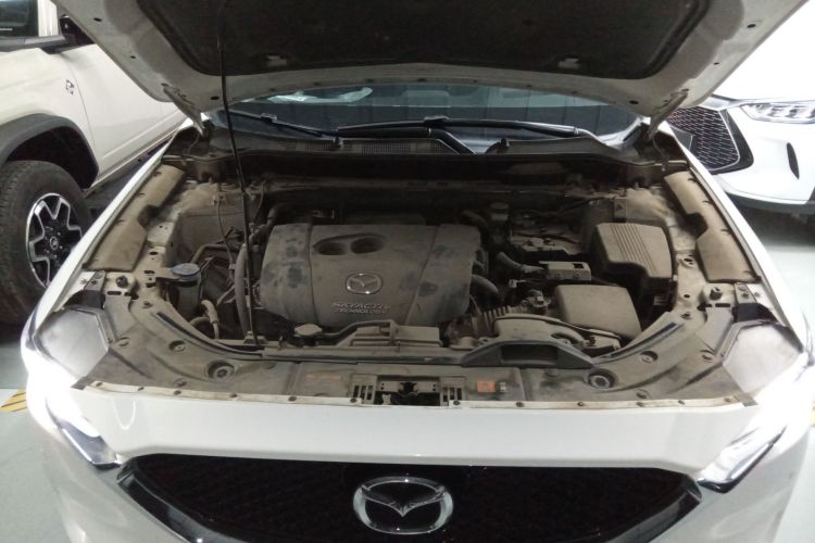 马自达CX-5 2020款 改款 2.0L 自动两驱智尊型机舱底盘24